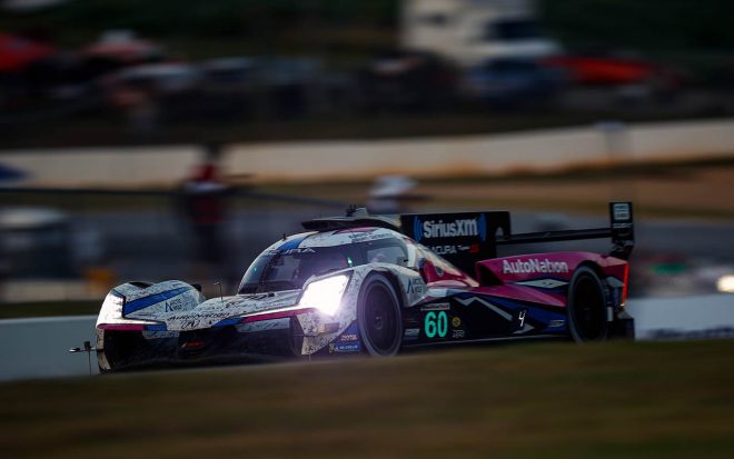 ロード・アトランタを行くメイヤー・シャンク・レーシングのアキュラARX-06