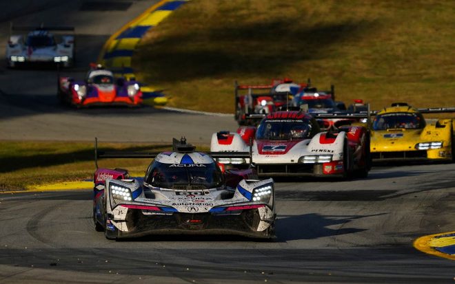 2023年IMSA最終戦プチ・ル・マンを制したメイヤー・シャンク・レーシングの60号車アキュラARX-06