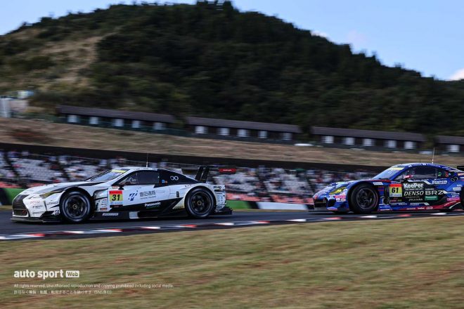 2023スーパーGT第7戦オートポリス　根本悠生のapr LC500h GTと井口卓人のSUBARU BRZ R&D SPORTが繰り広げたバトル