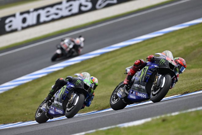 ファビオ・クアルタラロとフランコ・モルビデリ（モンスターエナジー・ヤマハMotoGP）／2023MotoGP第16戦オーストラリアGP 決勝