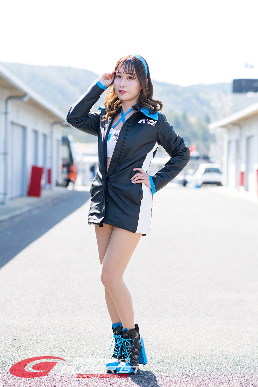 森本優香 BLUE LINK VICTORY CATS 2024年/スーパーGTの写真①