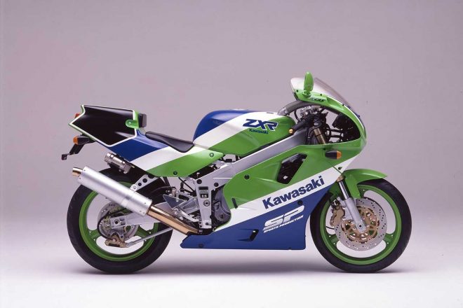 1990年のカワサキZXR400R RS