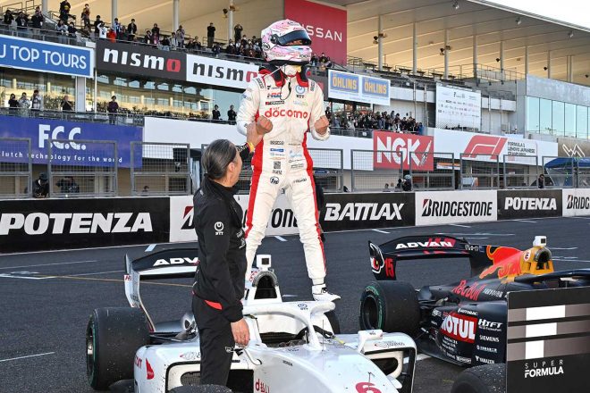 2023スーパーフォーミュラ第9戦鈴鹿　ルーキーイヤー初勝利を挙げた太田格之進（DOCOMO TEAM DANDELION RACING）