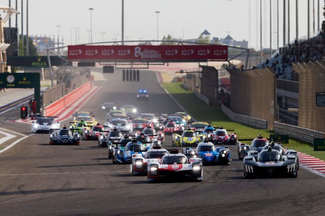 2022年WEC第6戦バーレーン8時間レースのスタートシーン