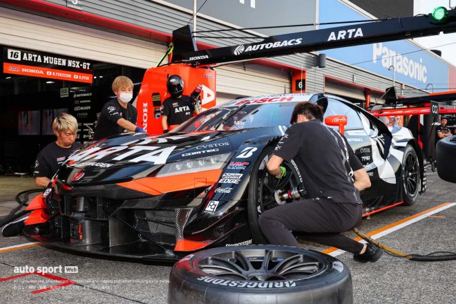 2023スーパーGT第8戦もてぎ　ピット練習を行う16号車ARTA MUGEN NSX-GT