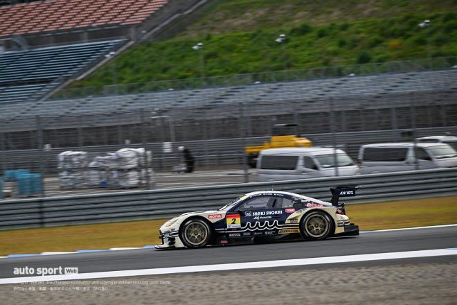 11月6日モビリティリゾートもてぎGT300燃料　muta Racing GR86 GT