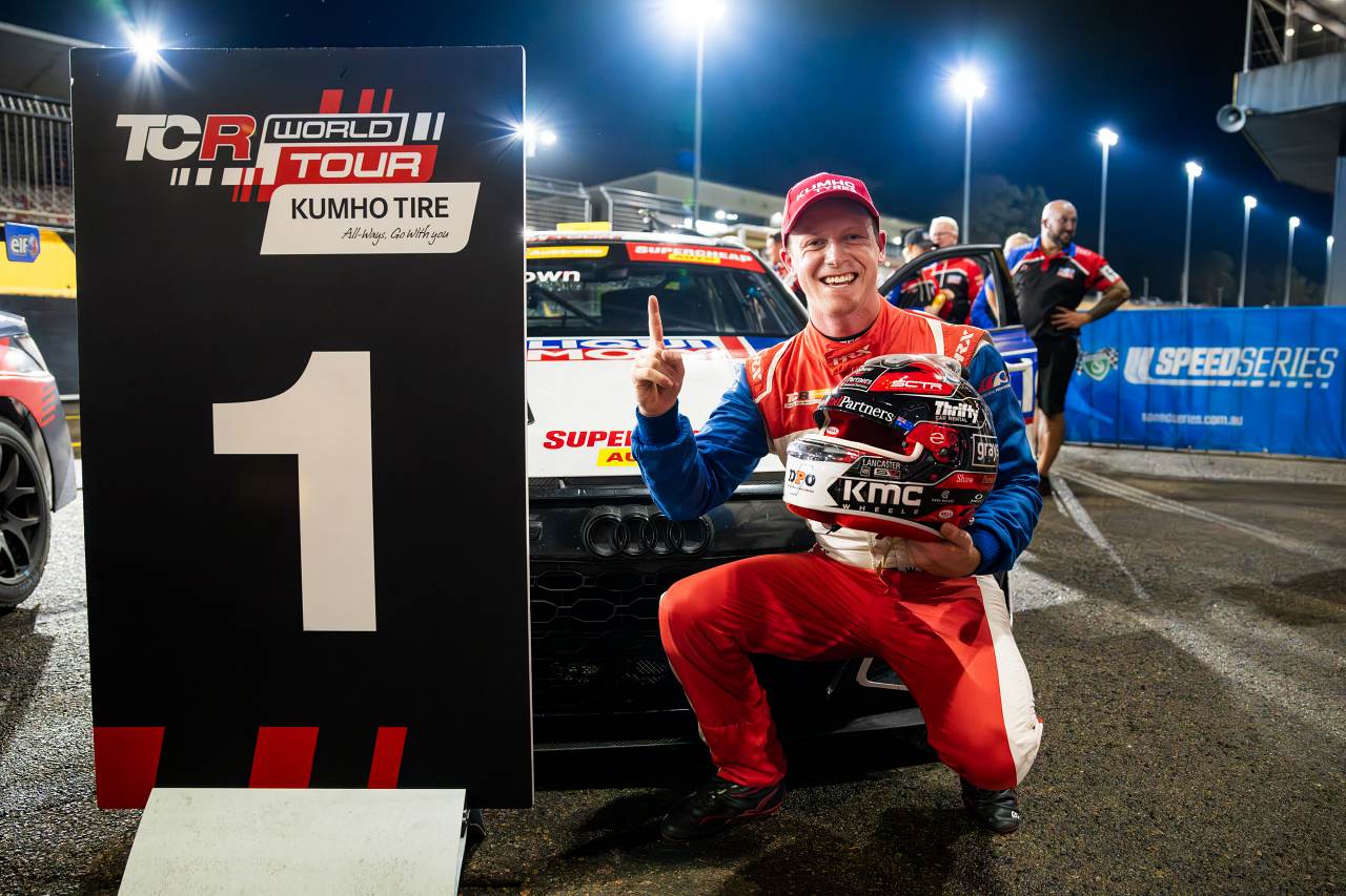 「本当にクールな事実だ」とブラウン。これまで国内組は世界のトップランナーのペースに合わせるのに苦労してきたが、その壁をも打ち破る総合制覇となった