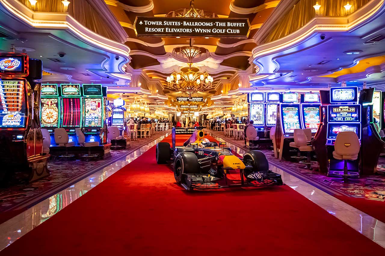 2023年F1第22戦ラスベガスGPに先駆けプロモーションを行ったレッドブル