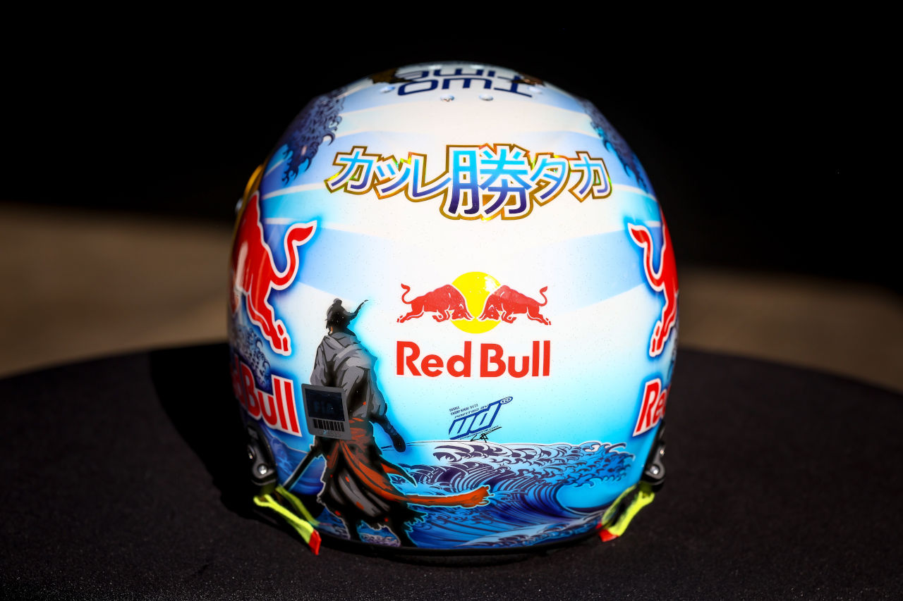 カッレ・ロバンペラ（トヨタGRヤリス・ラリー1）の特別仕様ヘルメット