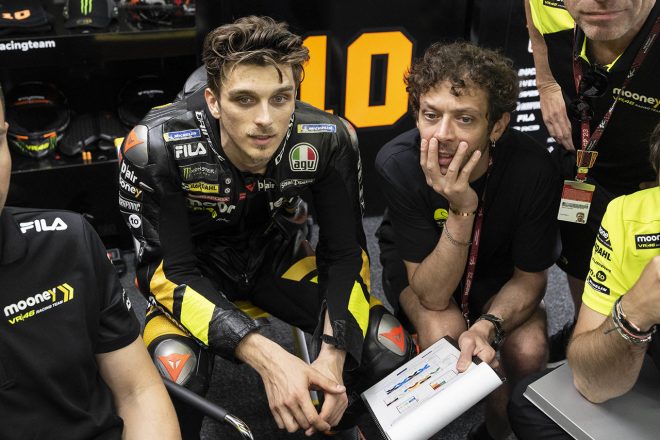 2023MotoGP：ルカ・マリーニ（ムーニーVR46レーシング・チーム）とバレンティーノ・ロッシ