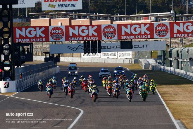 2023鈴鹿サンデーロード最終戦 インターJSB1000/ST1000 スタートシーン