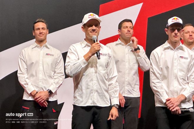 2024年シーズンも、TGR-WRTからパートタイムでWRCトップカテゴリーに参戦する“8冠王者”セバスチャン・オジエ（中央）