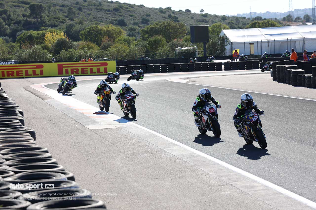 レース2：2番手を走る富樫虎太郎／2023FIM MiniGP World Final