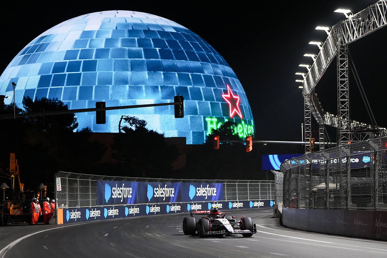 2023年F1第22戦ラスベガスGP　角田裕毅（アルファタウリ）