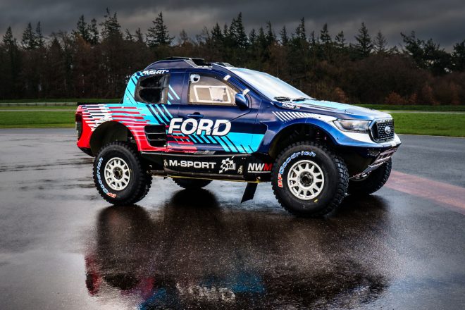 フォード・レンジャーT1＋。ダカールラリーではナニ・ロマが210号車、ルーキーのギャレス・ウールリッジが225号車をドライブする。