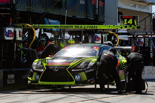 2022年のIMSAモスポート戦に出場した小林可夢偉／ベン・バーニコート組のバッサー・サリバン14号車レクサスRC F GT3