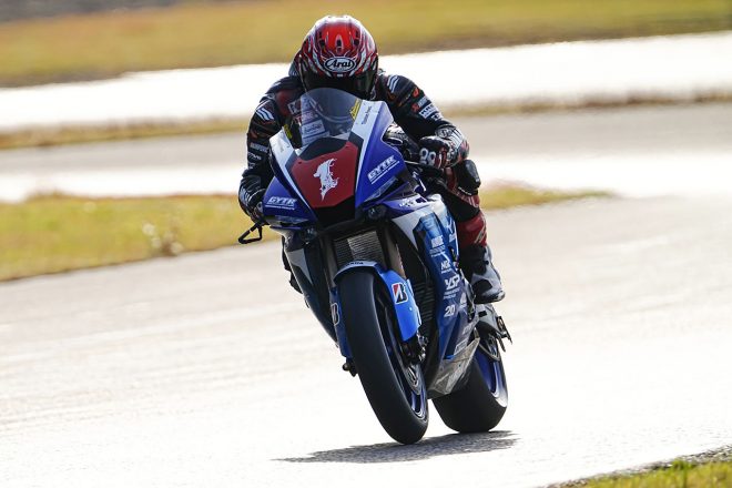 2023全日本ロード：中須賀克行仕様のヤマハYZF-R1をライドした芳賀瑛大