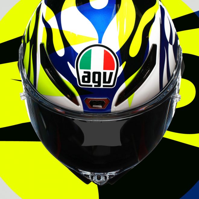 世界限定3000個で販売されるGTWCヨーロッパでのバレンティーノ・ロッシ着用モデル『PISTA GP RR Limited Edition SOLELUNA 2023』