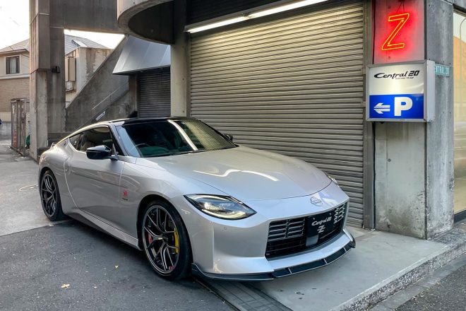 セントラル20のフェアレディZのデモカー。