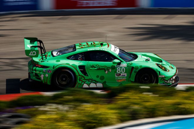 T-Rexからもじった“Rexy（レキシー）”の名で親しまれているAOレーシングの恐竜ポルシェ