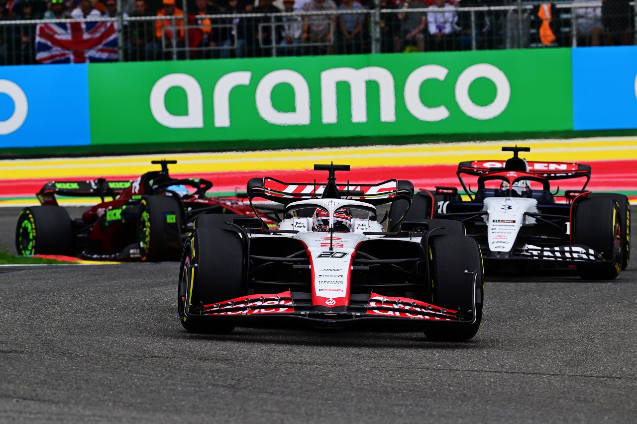 2023年F1ベルギーGP　ケビン・マグヌッセン（ハース）、ダニエル・リカルド（アルファタウリ）、バルテリ・ボッタス（アルファロメオ）