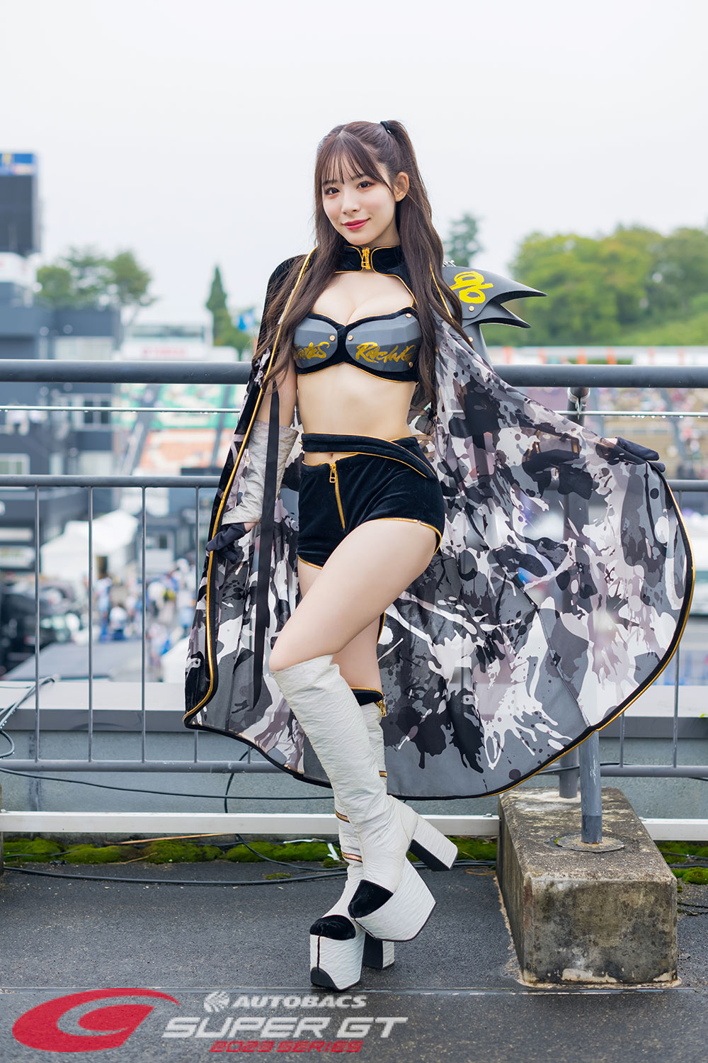 花乃衣美優　名刺　レースクイーン コンパニオン アイドル A-class 激レア 花乃衣美優 | autosport web