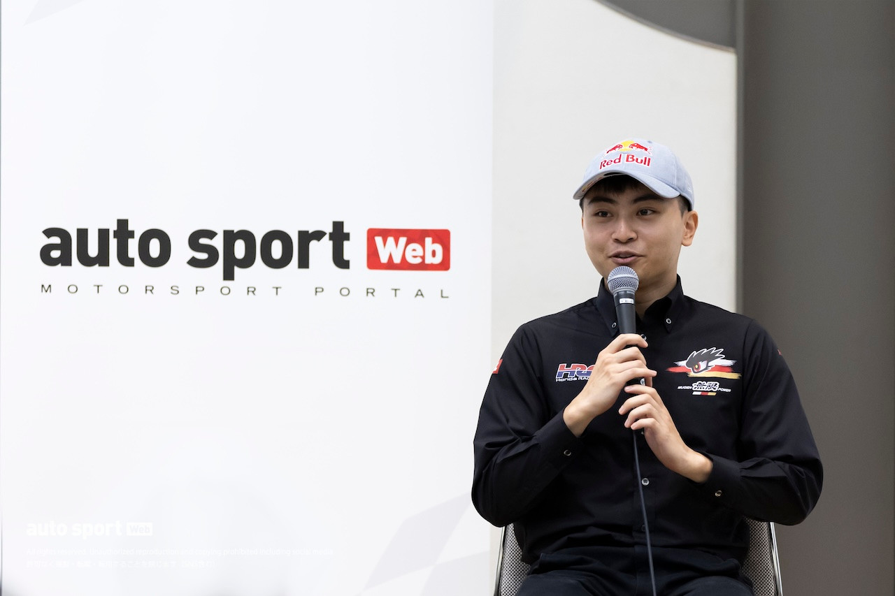 琢磨に角田、岩佐が“ここだけのお話”を多数披露。驚きあり、笑いありのautosport＆autosport webスペシャルトークショー、満員御礼＆大盛況