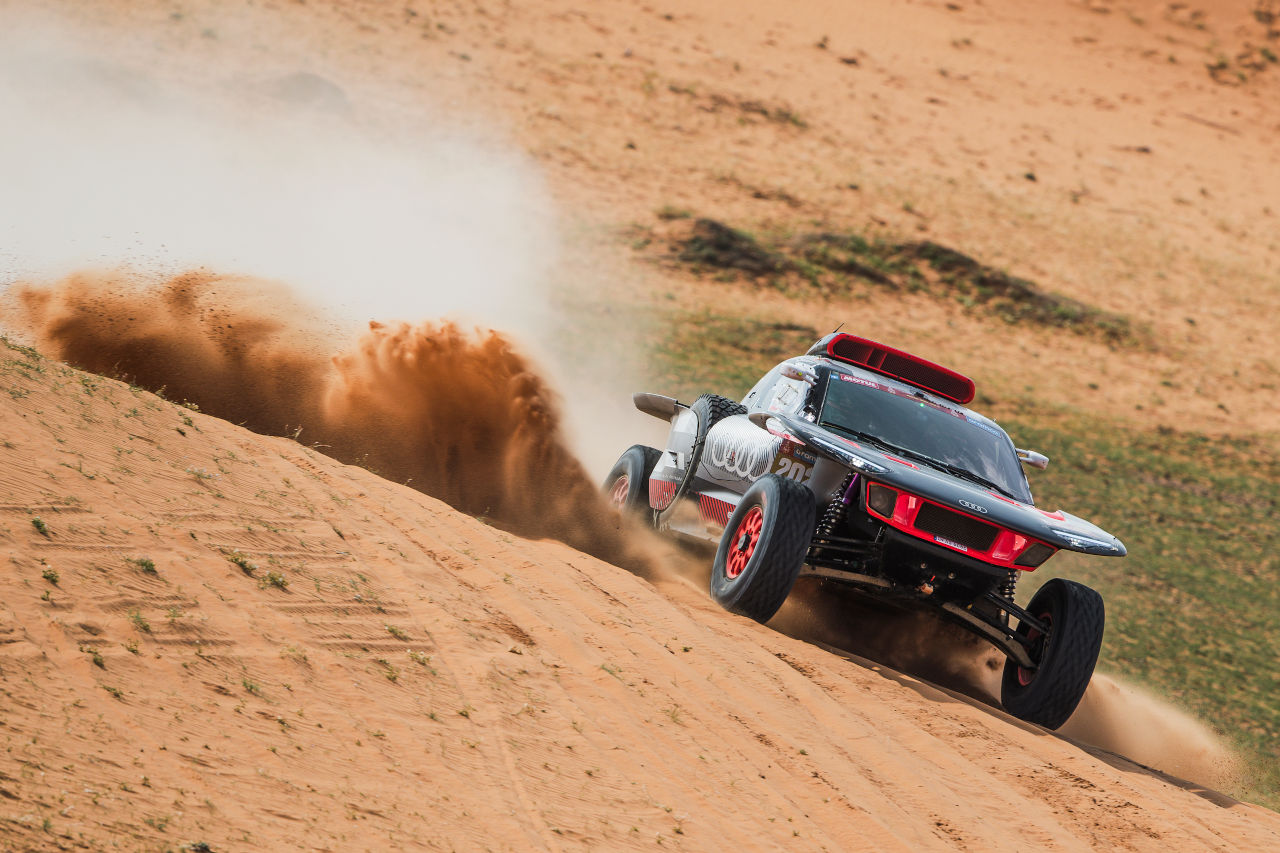 ステージ2番手タイムを記録したステファン・ペテランセル（アウディRS Q e-tron E2）　ダカールラリー2024