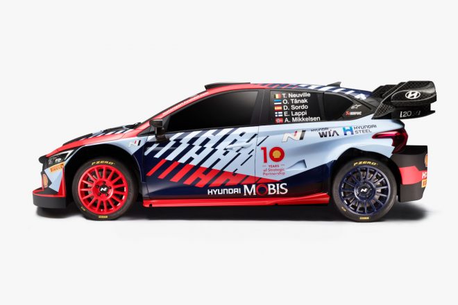 既報のとおり2024年は計5名のドライバーが3台のマシンをドライブする。3台目のマシンをシェアドライブするのは、エサペッカ・ラッピ、ダニ・ソルド、アンドレアス・ミケルセンだ。