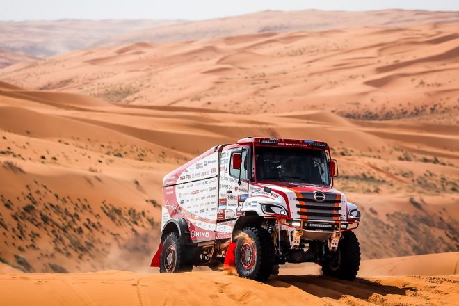 日野チームスガワラの菅原照仁（日野600シリーズ）　ダカールラリー2024
