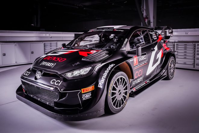 新たにマットブラックのカラーリングを纏うトヨタGRヤリス・ラリー1