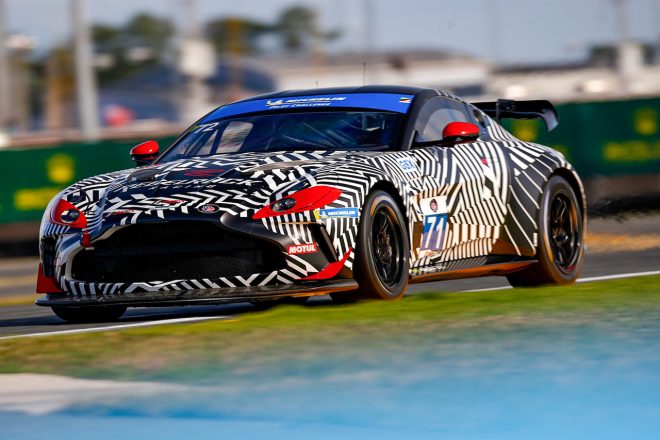 デイトナで併催されるミシュラン・パイロット・チャレンジにレベル・ロック・レーシングが送り込んでいるアストンマーティンの新型GT4車両には、カモフラージュ柄が施されている。