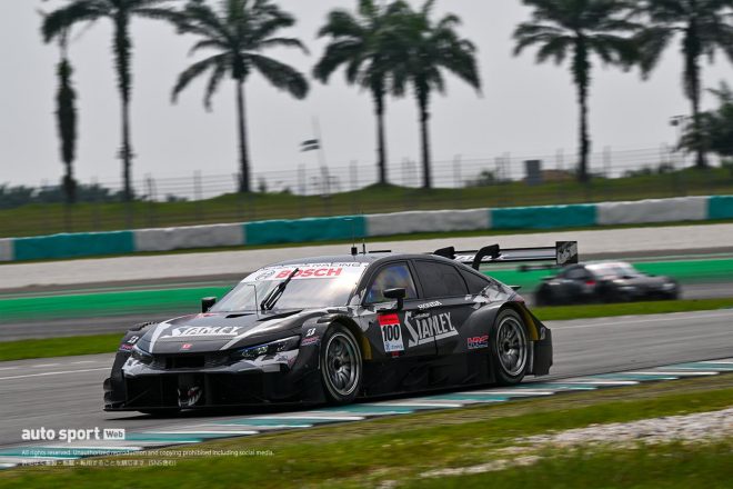 2024スーパーGTセパンテスト　STANLET TEAM KUNIMITSUの100号車STANLEY CIVIC TYPE R-GT