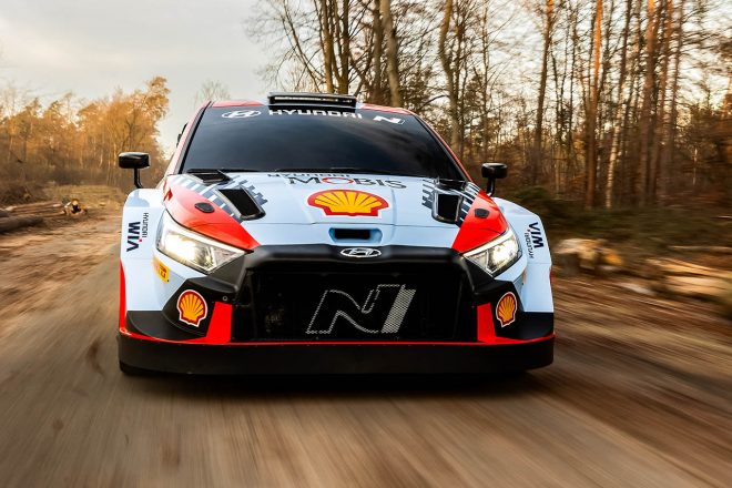 2024年のWRCに参戦するヒョンデ・シェル・モービスWRTのi20 Nラリー1