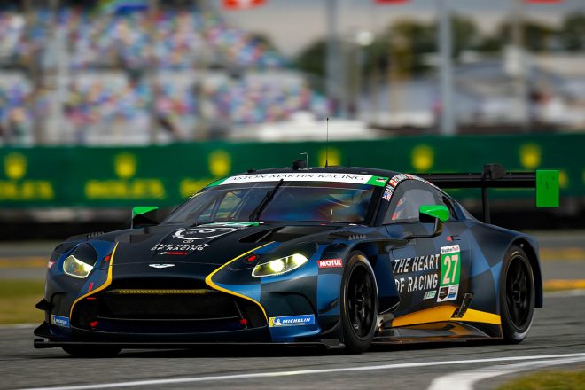 ＃27　ハート・オブ・レーシングチーム／アストンマーティン・バンテージGT3エボロマン・デ・アンジェリス／ザカリー・ロビション／イアン・ジェームス／マルコ・ソーレーンセン