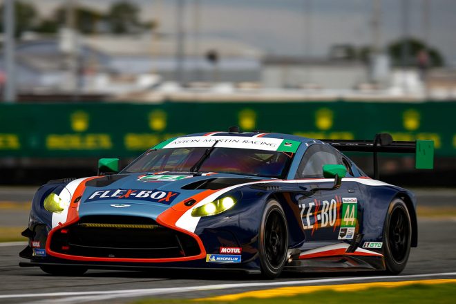 ＃44　マグナス・レーシング／アストンマーティン・バンテージGT3エボジョン・ポッター／アンディ・ラリー／スペンサー・パンペリー／ニッキー・ティーム