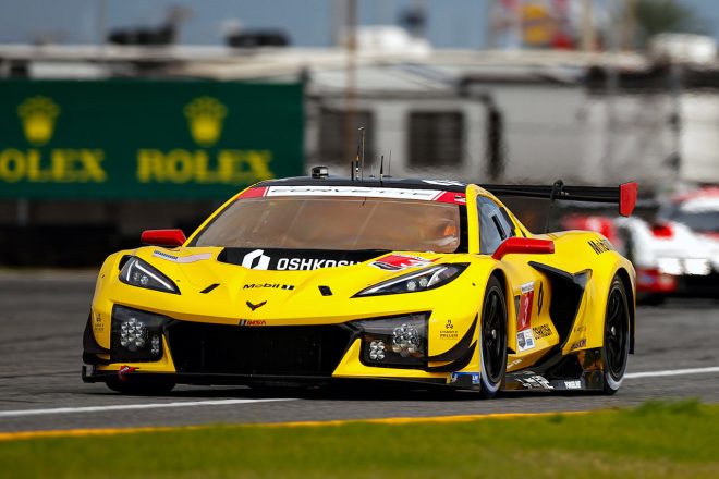 ＃3　コルベット・レーシング・バイ・プラット・ミラー・モータースポーツ／シボレー・コルベットZ06 GT3.Rアントニオ・ガルシア／アレクサンダー・シムズ／ダニエル・ジュンカデラ