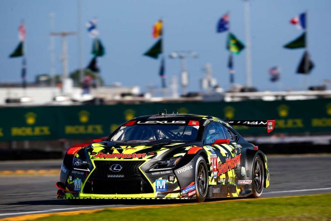 バッサー・サリバンの14号車レクサスRC F GT3