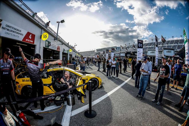 デイトナでレースデビューを迎えたシボレー・コルベットZ06 GT3.R