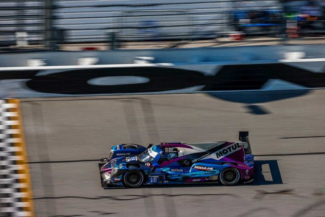 LMP2クラスを制したEraモータースポーツの18号車オレカ07・ギブソン