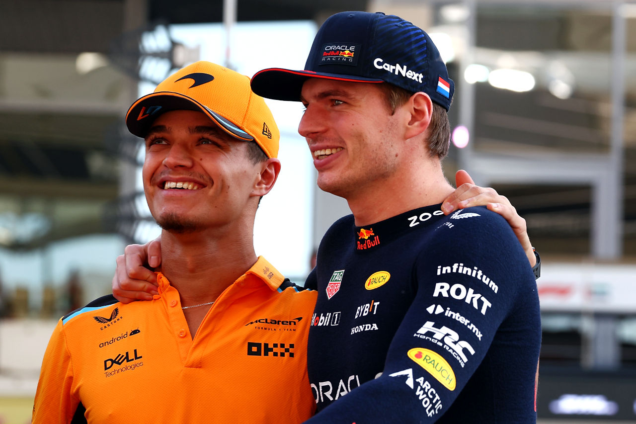 ランド・ノリス（マクラーレン／左）とマックス・フェルスタッペン（レッドブル／右）