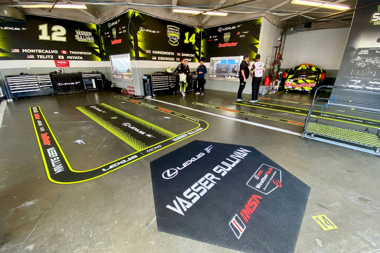 バッサー・サリバンのピットボックス