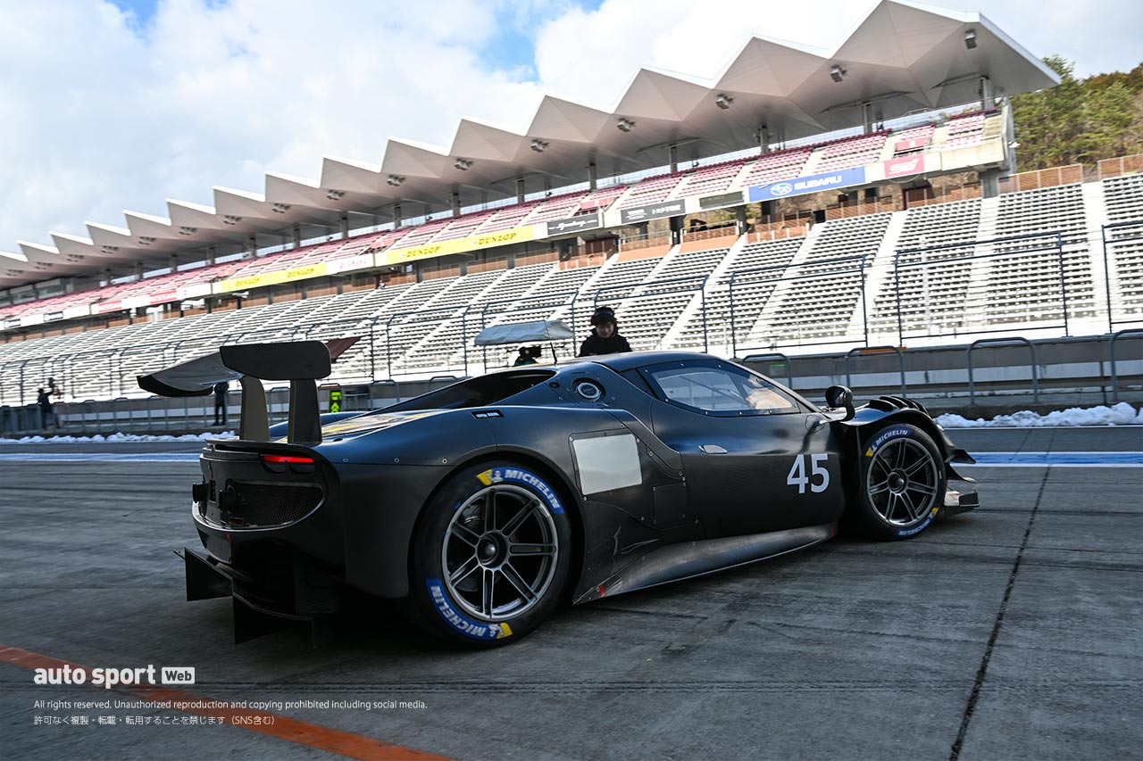 2024GTE特別スポーツ走行　PONOS RACINGのフェラーリ296 GT3