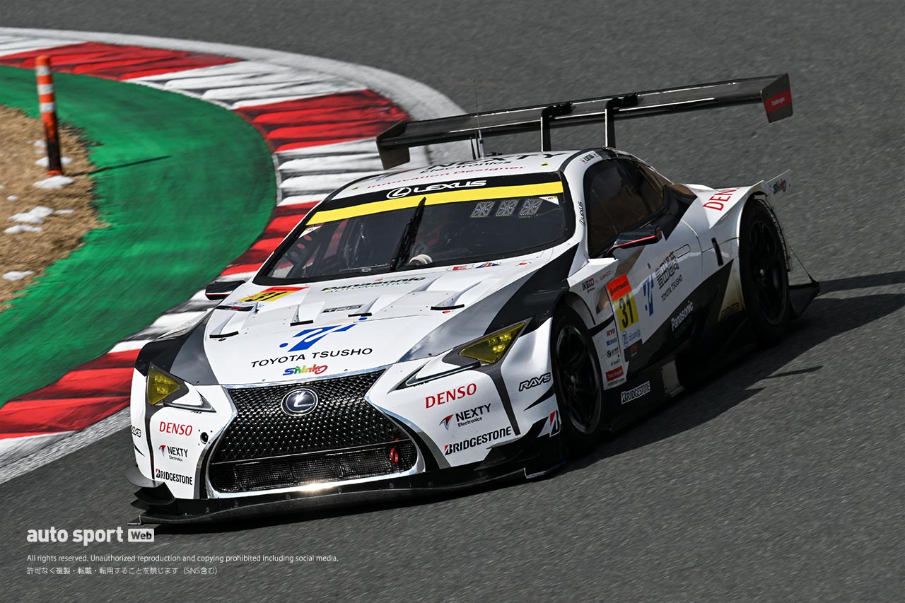 2024GTE特別スポーツ走行　aprの31号車レクサスLC500h GT
