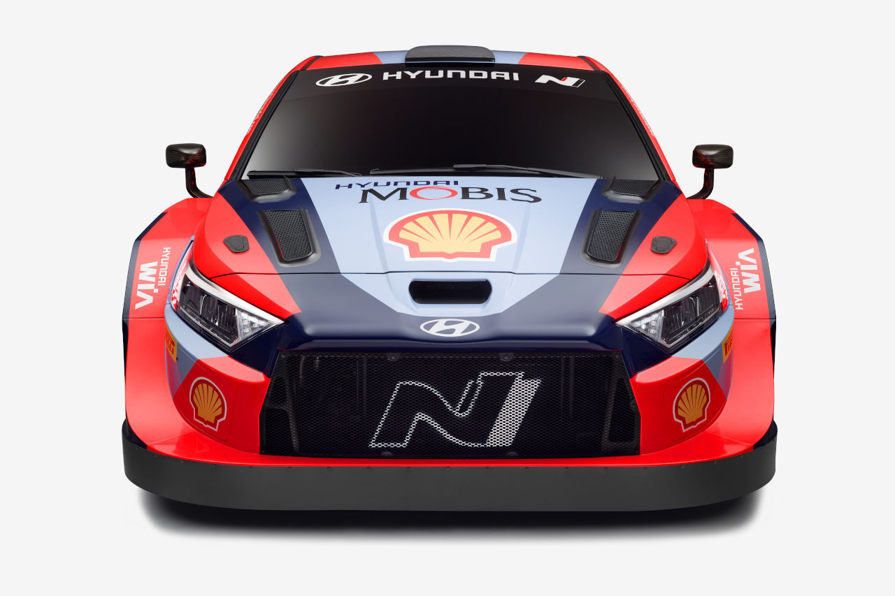 ヒョンデi20 Nラリー1　2024年新カラーリングのフロントビュー