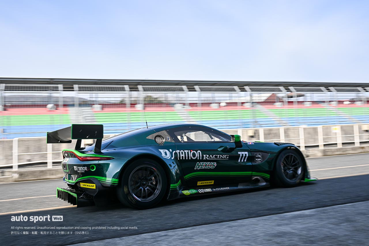 2024 岡山GT3特別スポーツ走行　D'station Racingの777号車アストンマーティン・バンテージAMR GT3
