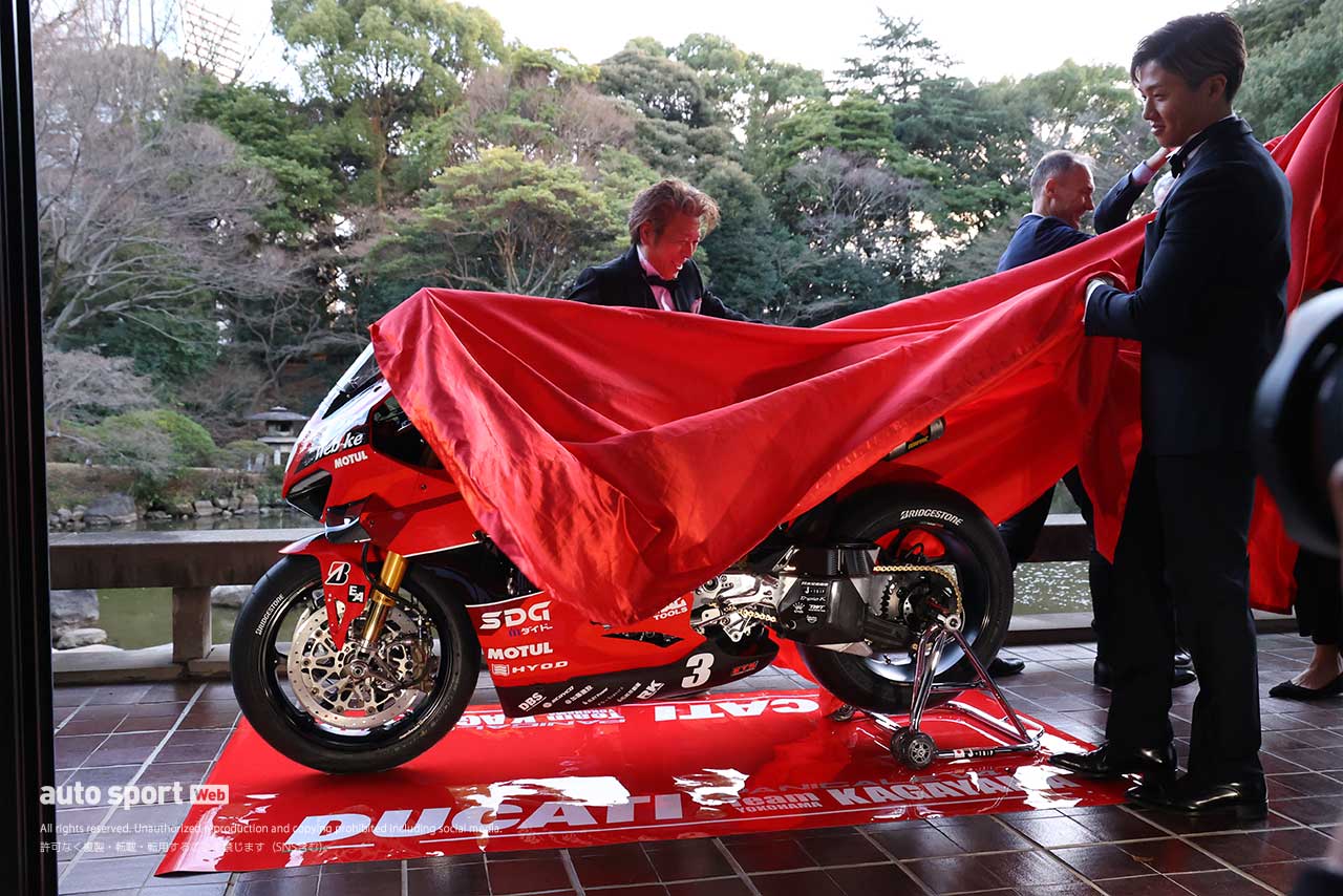 DUCATI Team KAGAYAMAのドゥカティ パニガーレV4 R