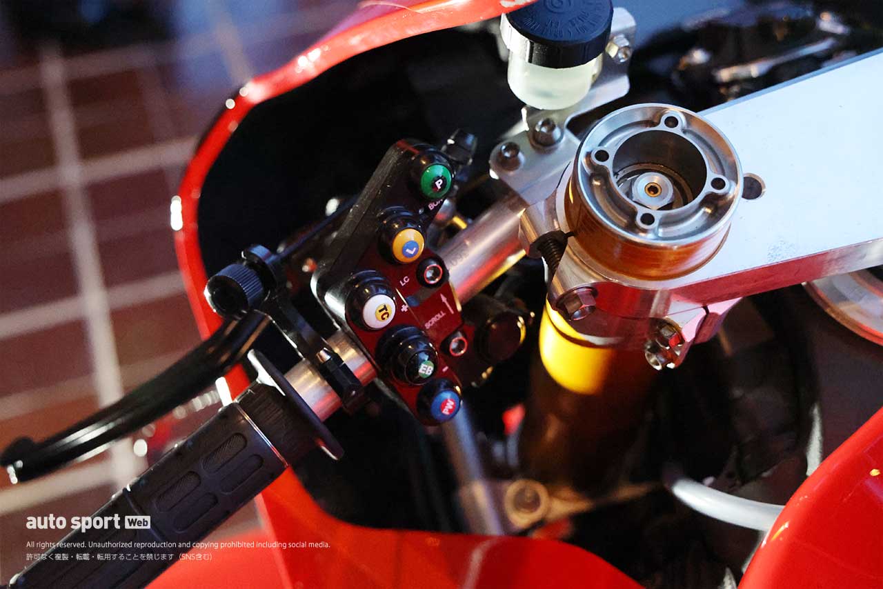 2024全日本ロード：DUCATI Team KAGAYAMAが使用するドゥカティ パニガーレV4 Rファクトリーの左ハンドル