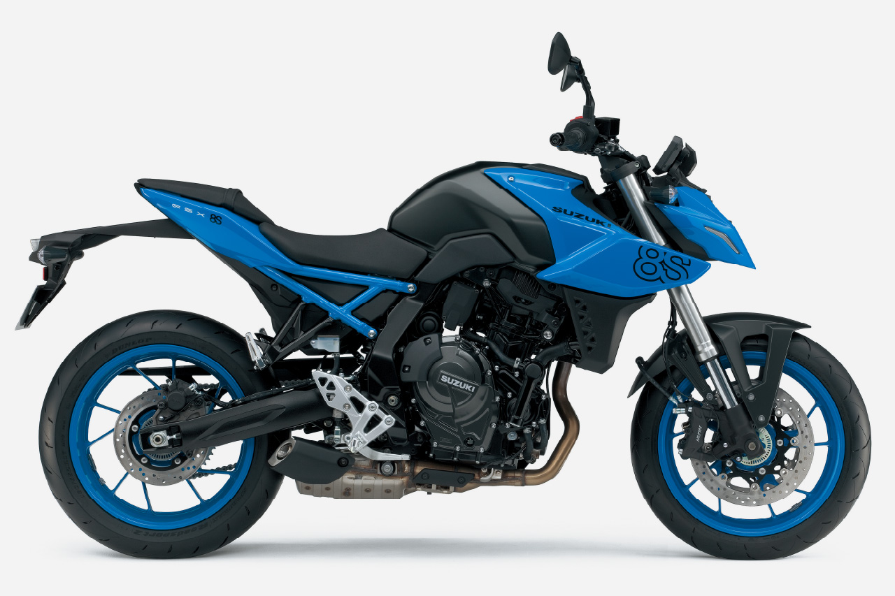 スズキ GSX-8S（パールコズミックブルー）