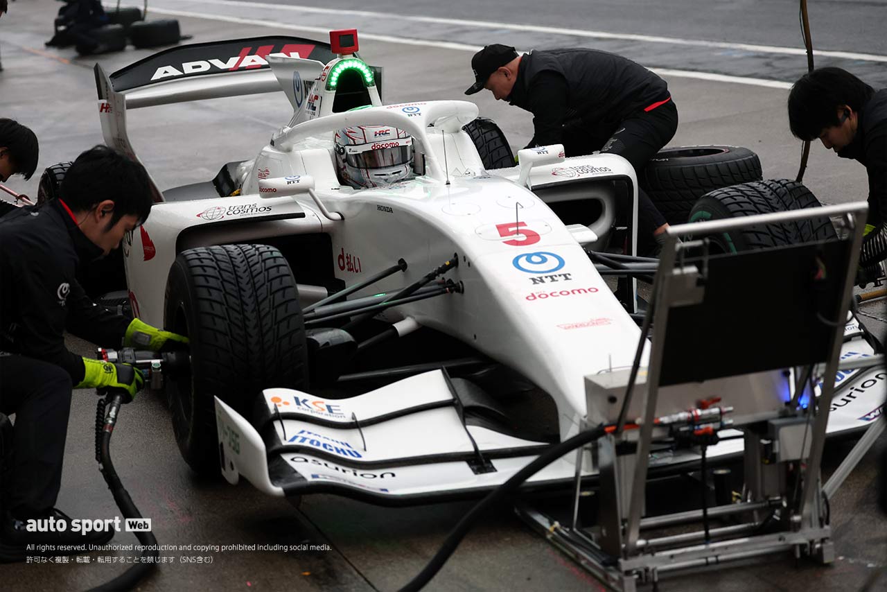 2024スーパーフォーミュラ鈴鹿合同テスト　牧野任祐（DOCOMO TEAM DANDELION RACING）